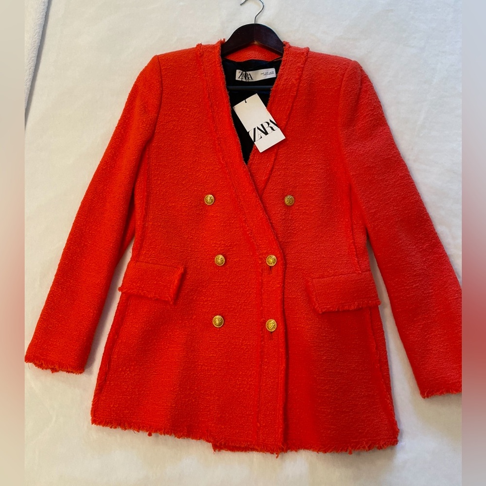 ZARA BOUCLE TWEED JACKET BLAZER GOLD BUTTONS  (SIZE S)